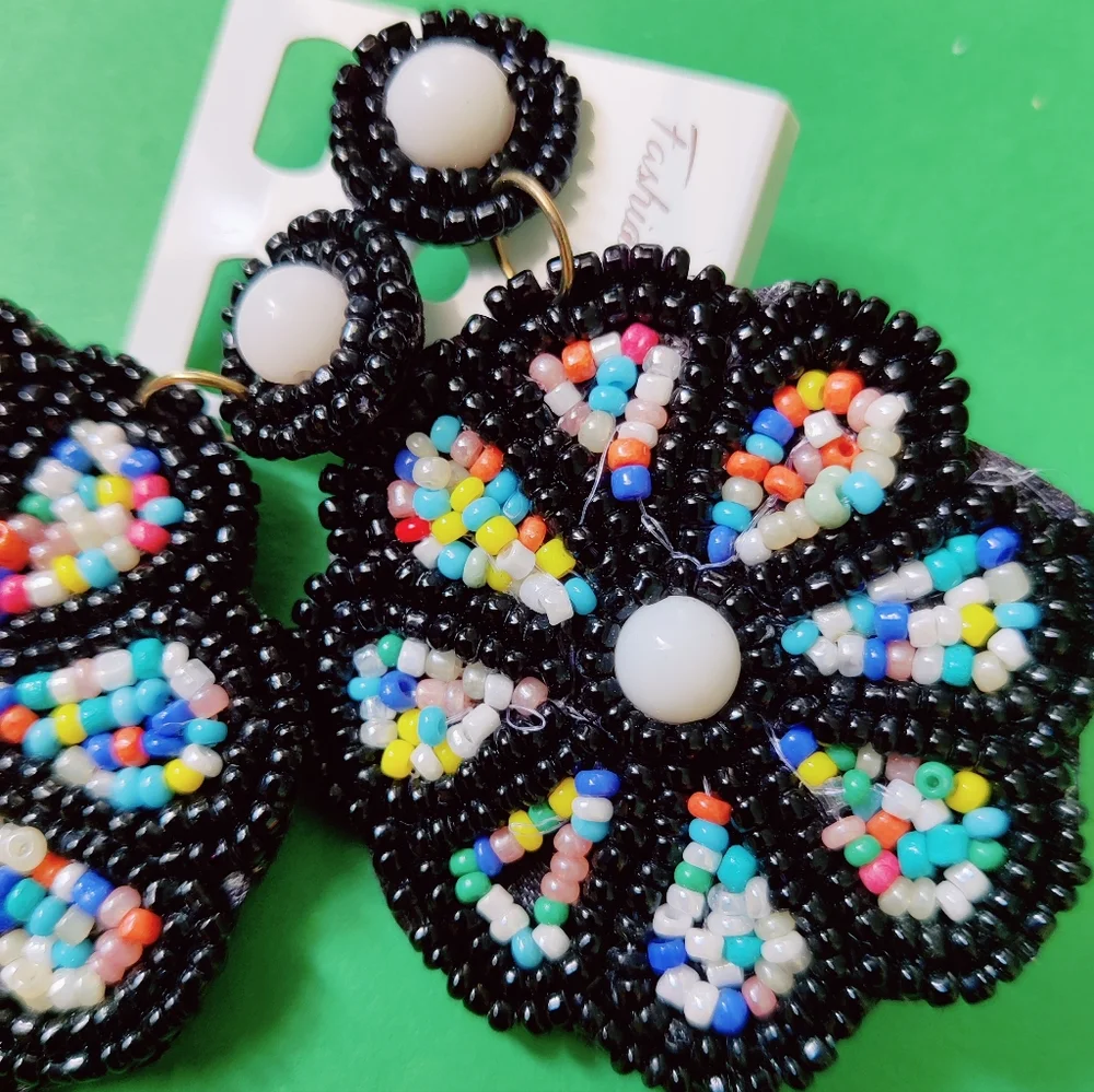 New earring not used - Picture 3 of 3